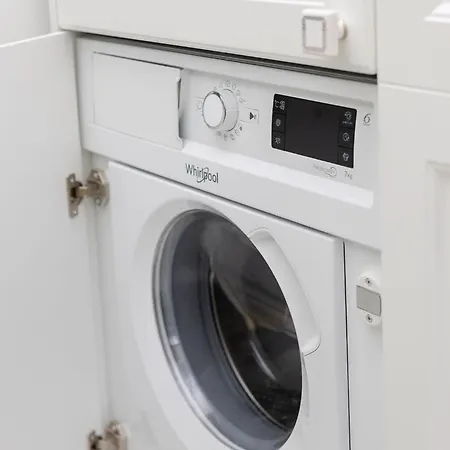 Rent Like - Krakowskie Przedmiescie 12 * Warschau