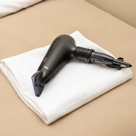 Rent Like - Krakowskie Przedmiescie 12 *