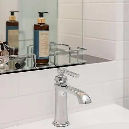 Rent Like - Krakowskie Przedmiescie 12 *