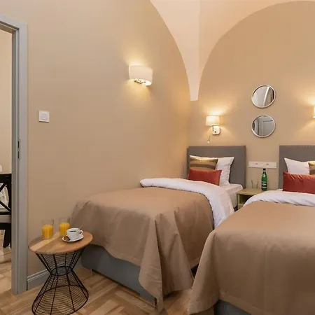 Rent Like - Krakowskie Przedmiescie 12 Apartment *