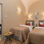 Rent Like - Krakowskie Przedmiescie 12 דירה *